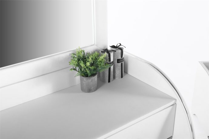 קומודה דגם טוקיו - לבן