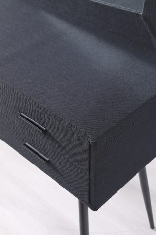 קומודה אריאל - שחור