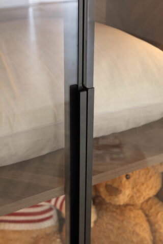 ארון דגם יהלום - 6 דלתות גוון שחור + תאורה