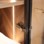 ארון דגם יהלום - 6 דלתות גוון שחור + תאורה