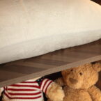 ארון דגם יהלום - 6 דלתות גוון שחור + תאורה