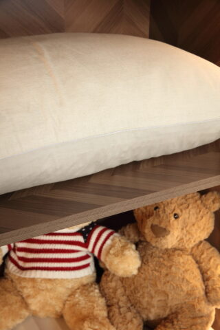 ארון דגם יהלום - 6 דלתות גוון שחור + תאורה