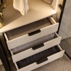 ארון דגם שירן - 6 דלתות סהרה גב בגוון עץ + תאורה