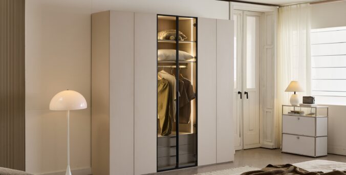 ארון דגם שירן - 6 דלתות סהרה גב בגוון עץ + תאורה