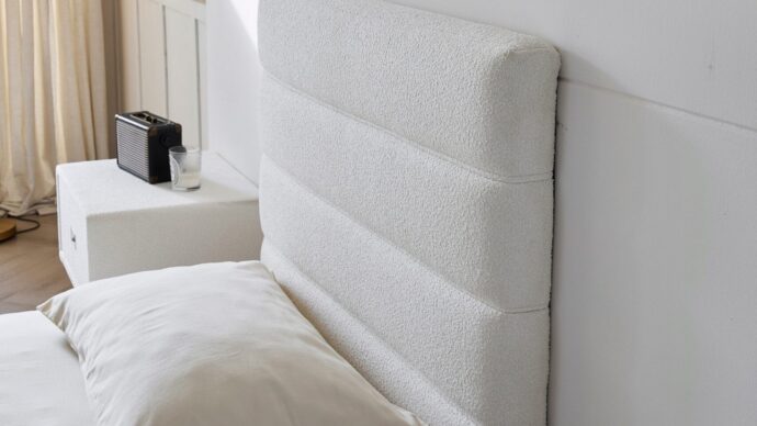 Single bed model Eden - cream boucle + linen box and mattress as a gift