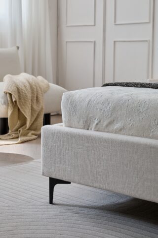 מיטה דגם מדריד – שמנת + מזרן מתנה