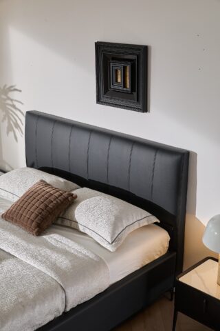 מיטה דגם לונדון – שחור + ארגז מצעים ומזרן מתנה