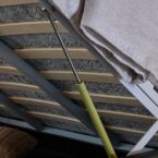 מיטה דגם לונדון – שחור + ארגז מצעים ומזרן מתנה