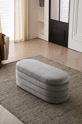 הדום מדריד בגוון אפור בד קטיפה