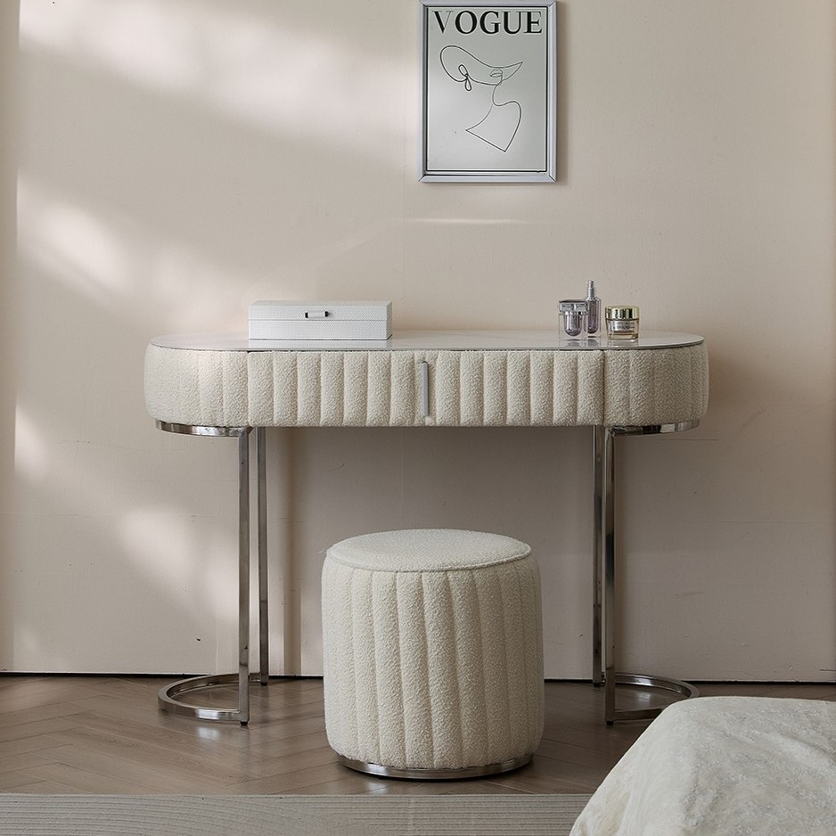 קומודה דגם הוליווד - שמנת בוקלה