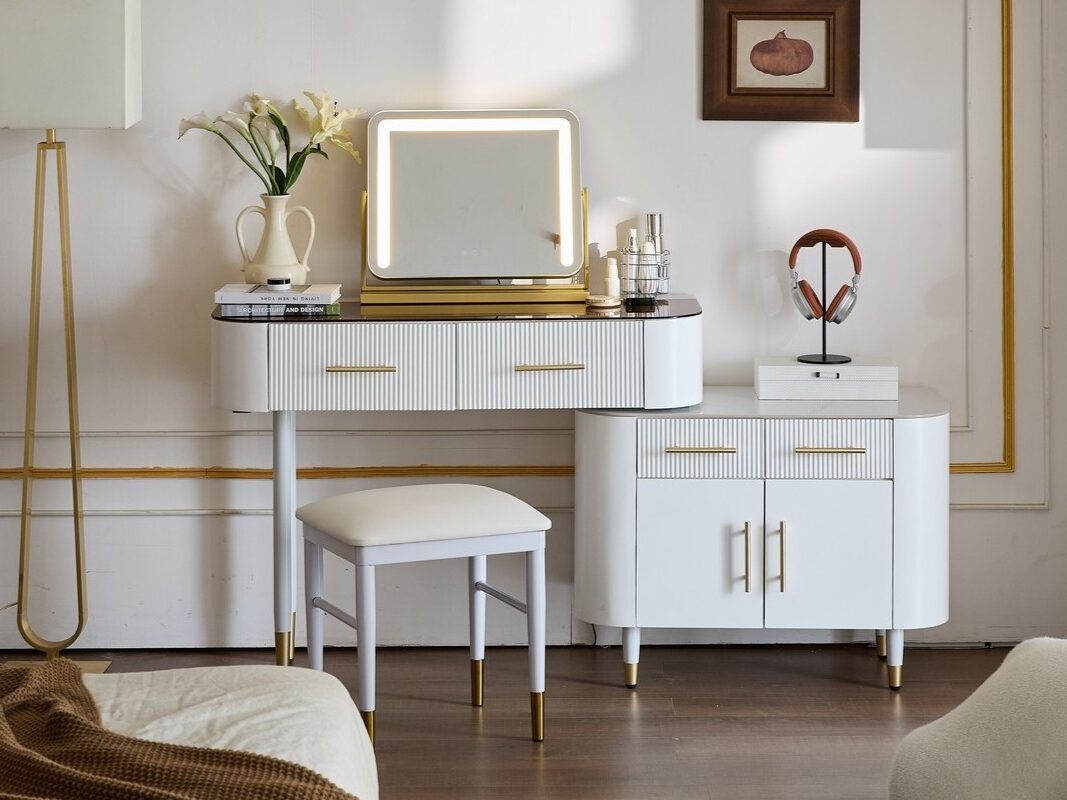 קומודה ומראה דגם סול