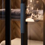 ארון דגם גלעד - 6 דלתות גוון שחור + תאורה