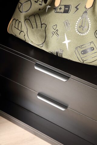 ארון דגם רן - 6 דלתות גוון שחור