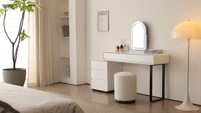 קומודה ומראה דגם סתיו