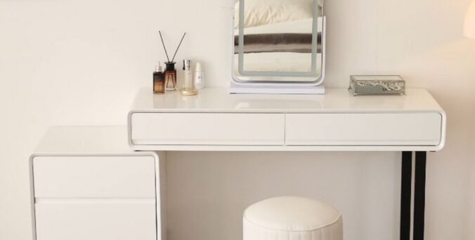 קומודה ומראה דגם סתיו