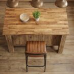 כיסא בר דגם ניס חום