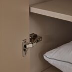 ארון דגם דניאל - 6 דלתות גוון סהרה + תאורה