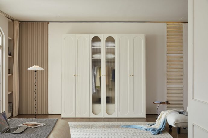 ארון דגם דניאל - 6 דלתות גוון שמנת + תאורה