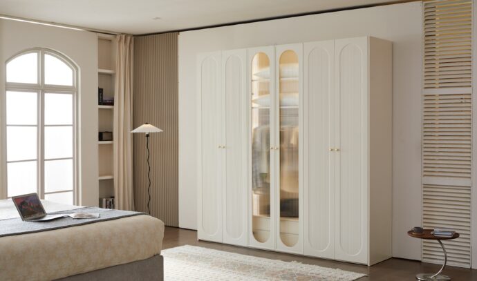 ארון דגם דניאל - 6 דלתות גוון שמנת + תאורה