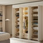 ארון דגם דניאל - 6 דלתות גוון שמנת + תאורה