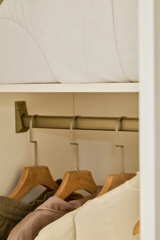 ארון דגם אופל - 4 דלתות גוון שמנת