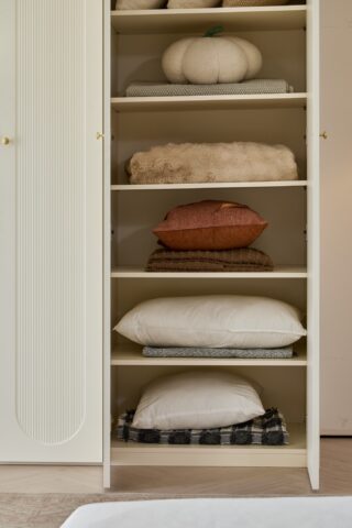 ארון דגם אופל - 4 דלתות גוון שמנת