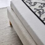 מיטה דגם בייסיק - שמנת בד טדי + מזרן מתנה