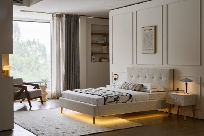 מיטה דגם בייסיק - שמנת בד טדי + מזרן מתנה