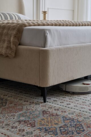 מיטה דגם מרסיי - שמנת + ארגז מצעים ומזרן מתנה