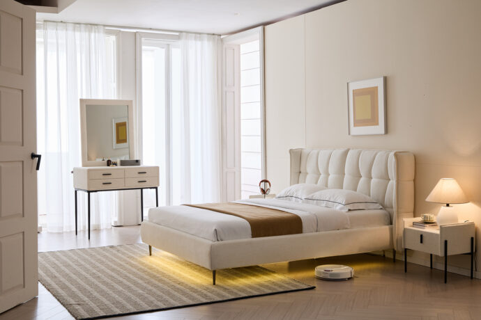 מיטה דגם פריז - שמנת בד טדי + מזרן במתנה