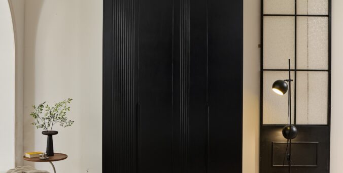 ארון דגם טופז - 4 דלתות גוון שחור