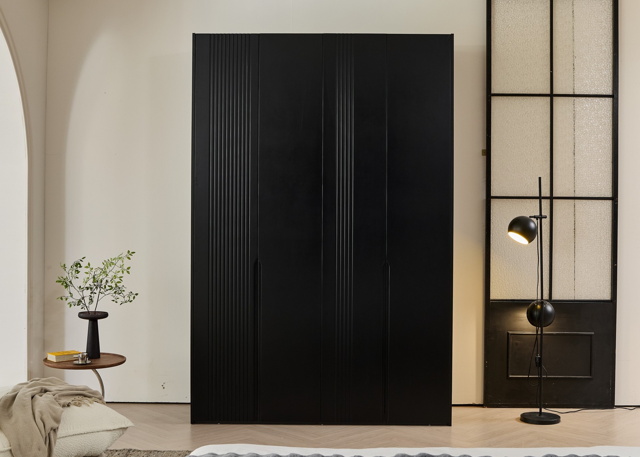 ארון דגם טופז - 4 דלתות גוון שחור