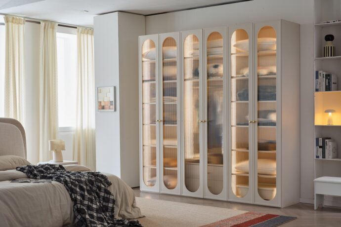 ארון דגם אגם 6 דלתות בגוון סהרה + תאורה