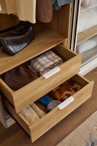 ארון הזזה דגם לין 2 דלתות בגוון שמנת 160/240