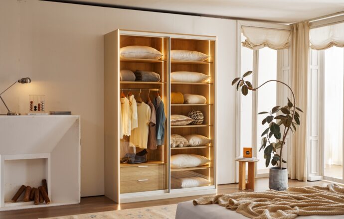 ארון הזזה דגם לין 2 דלתות בגוון שמנת 160/240