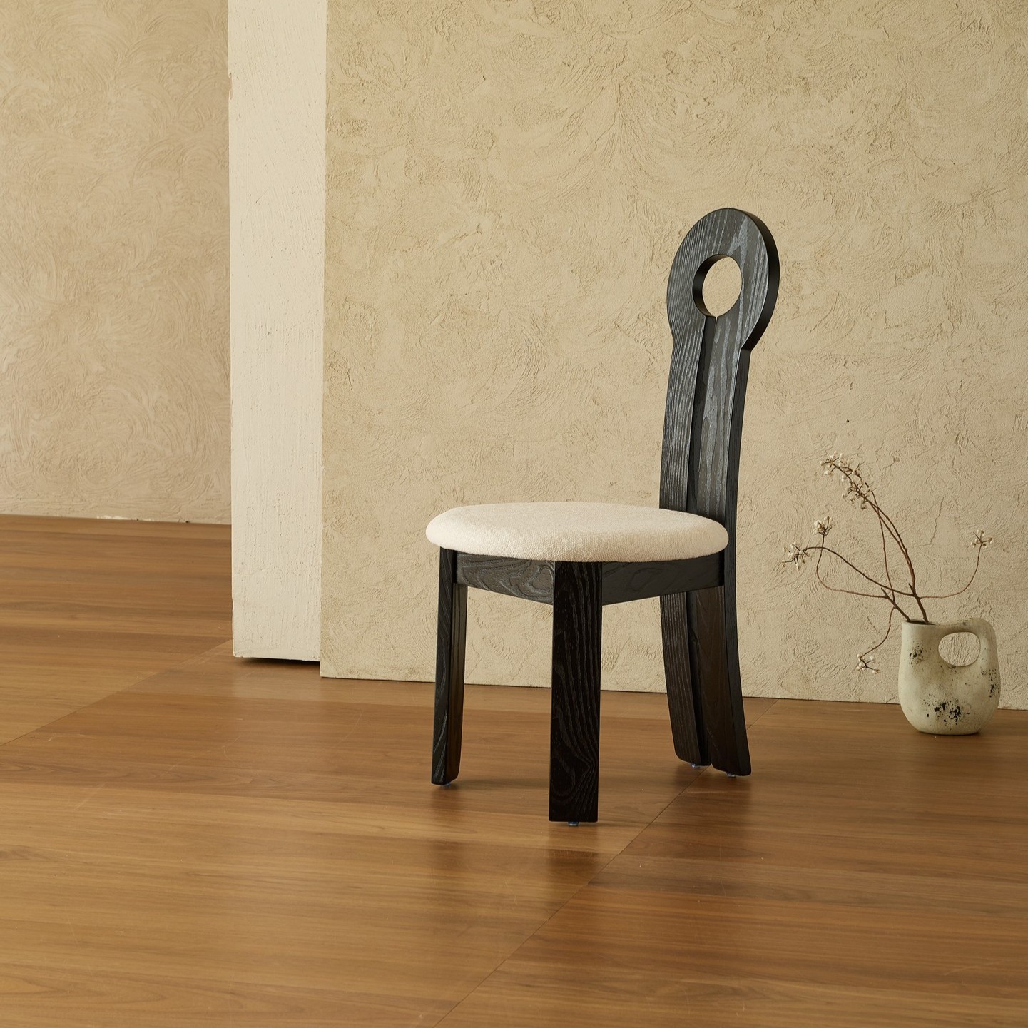 כיסא דגם נאפולי שחור