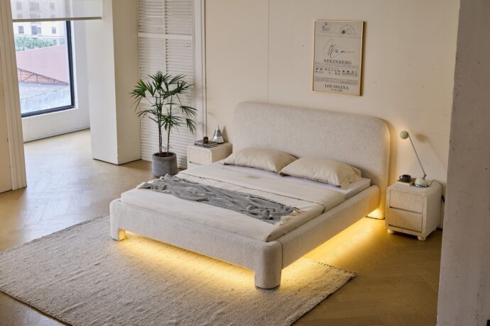 מיטה דגם אתונה - שמנת + מזרן במתנה