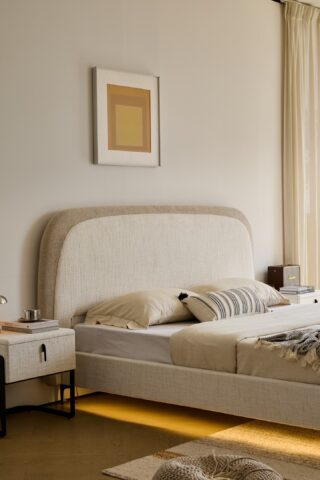 מיטה דגם ונציה - שמנת FABRIC + מזרן מתנה