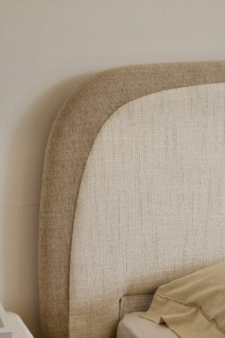 מיטה דגם ונציה - שמנת FABRIC + מזרן מתנה