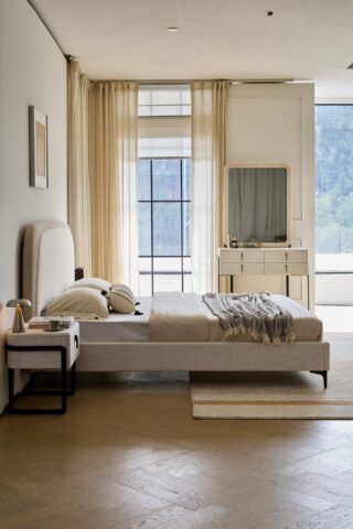 מיטה דגם ונציה - שמנת FABRIC + מזרן מתנה