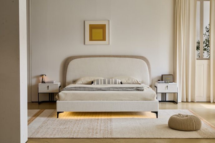 מיטה דגם ונציה - שמנת FABRIC + מזרן מתנה