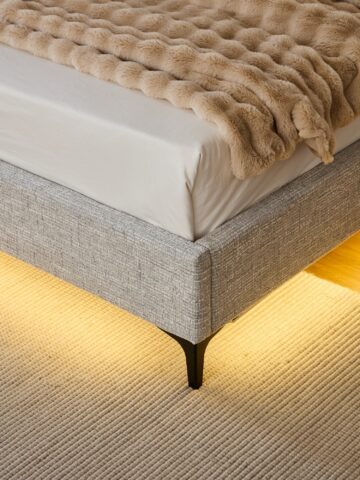 מיטה דגם פראג - אפור FABRIC + מזרן מתנה