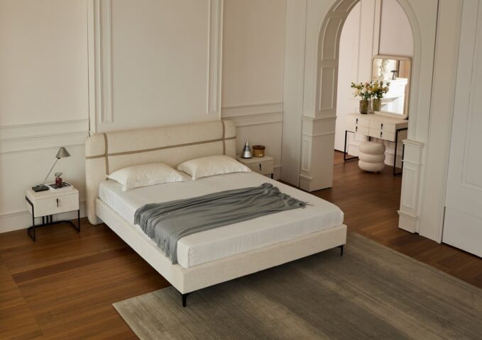 מיטה דגם פראג - שמנת FABRIC + מזרן מתנה