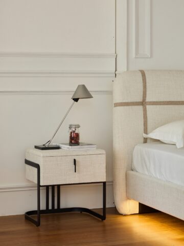 מיטה דגם פראג - שמנת FABRIC + מזרן מתנה