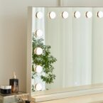 מראת קיר דגם שיר