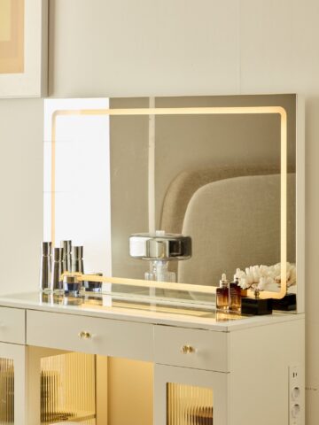 קומודה ומראה דגם אורן