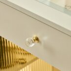 קומודה ומראה דגם אורן