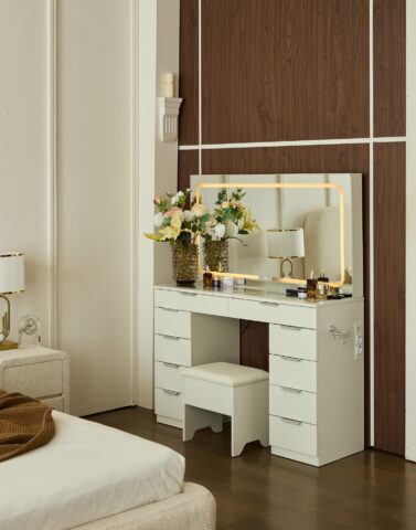 קומודה ומראה דגם אירוס