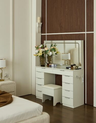 קומודה ומראה דגם אירוס