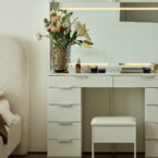 קומודה ומראה דגם אירוס